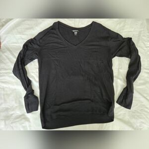 Athleta L Black V Neck Long Sleeve Knit Top With Thumb Holes